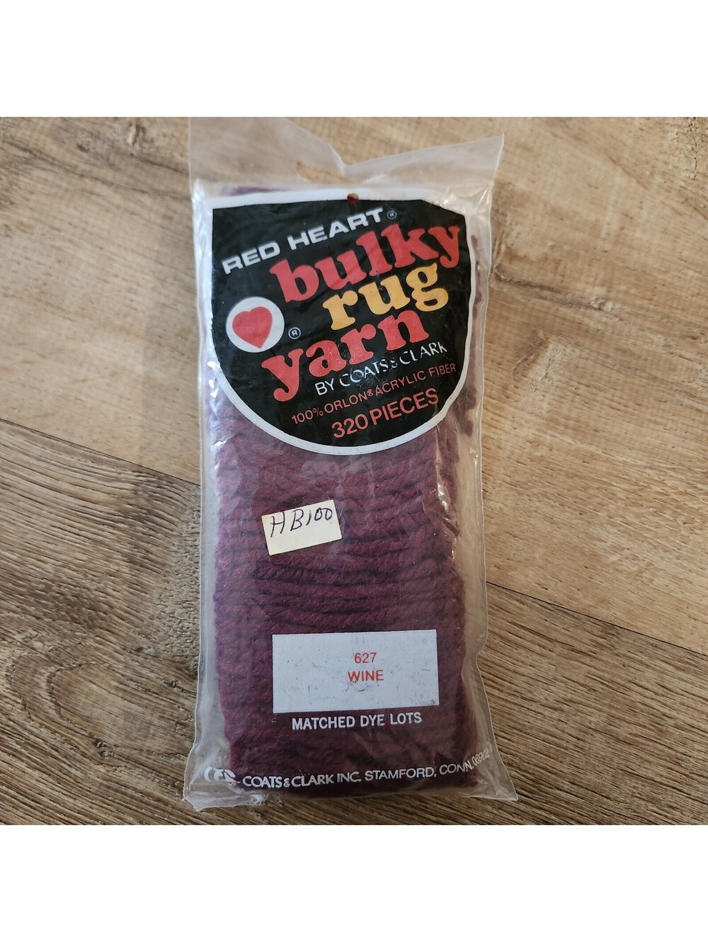 Vtg Red Heart Latch Hook Bulky Rug Yarn Wine Red 627 NOS 1 Pack of 320pcs